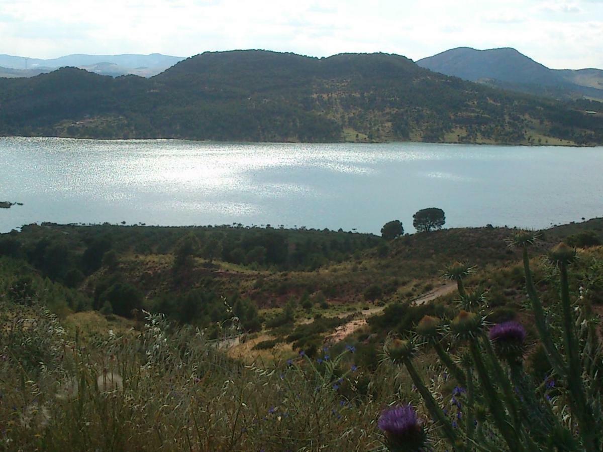Atico Casaenmedio Apartment Valle de Abdalagis ภายนอก รูปภาพ
